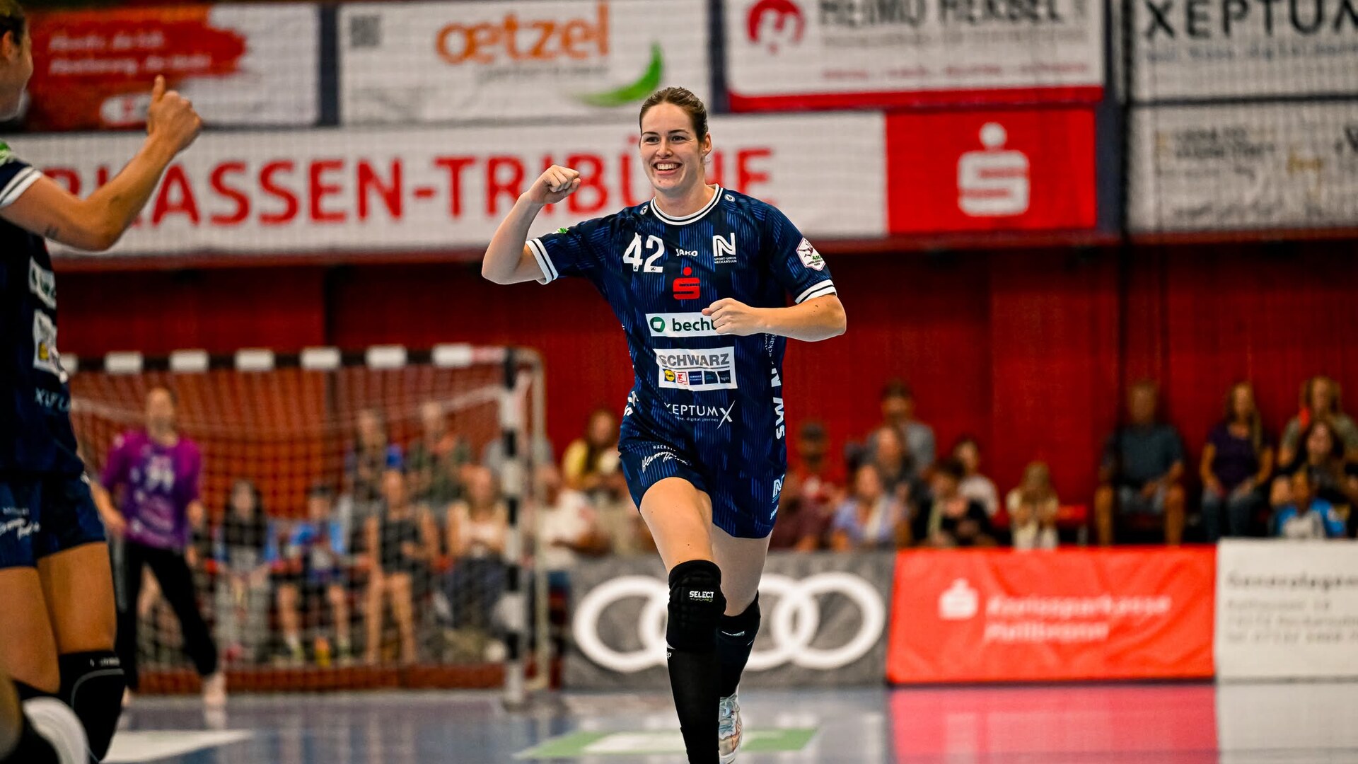 Amber Verbraeken tijdens een handbalwedstrijd